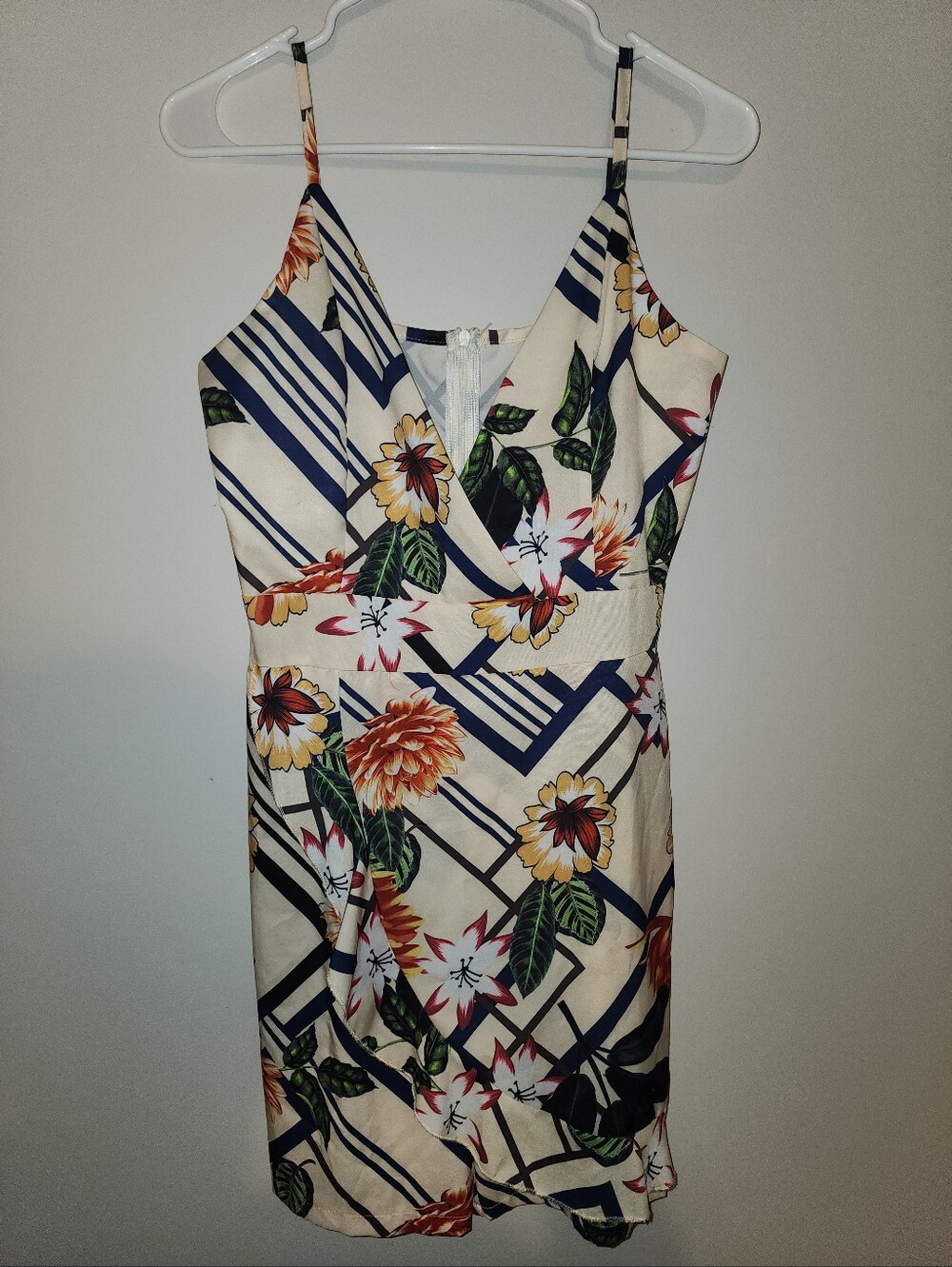 Cream Floral V-Neck Spaghetti Strap Romper